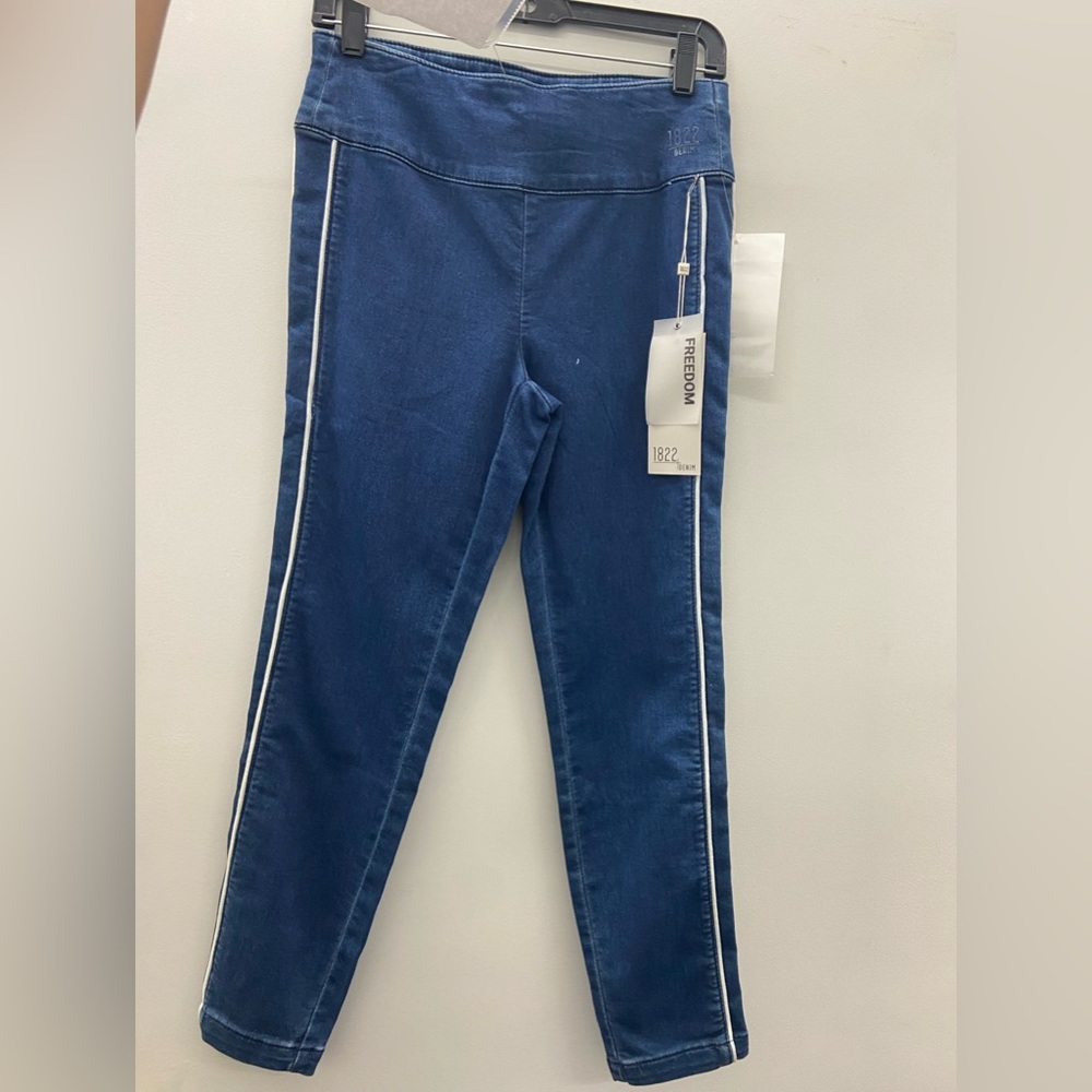1822 NEW petite Freedom Jeans